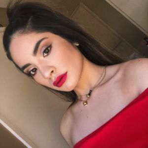 Meet your Posher, Joanna